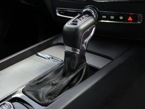 Volvo XC60 D5 AWD Inscription - Image 20
