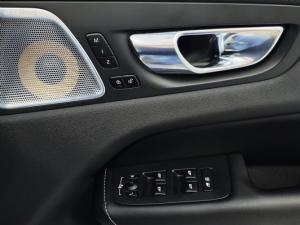 Volvo XC60 D5 AWD Inscription - Image 25