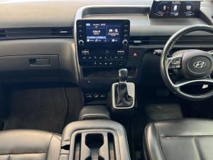 Hyundai Staria 2.2D Executive 9-seater - Image 13