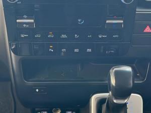 Hyundai Staria 2.2D Executive 9-seater - Image 11