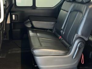 Hyundai Staria 2.2D Executive 9-seater - Image 16