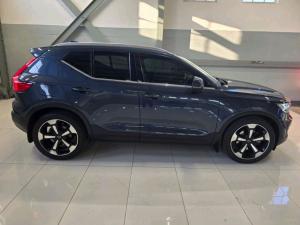 Volvo XC40 T5 AWD Inscription - Image 3