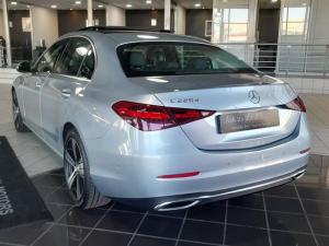 Mercedes-Benz C-Class C220d Avantgarde - Image 5