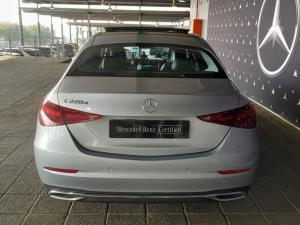 Mercedes-Benz C-Class C220d Avantgarde - Image 6