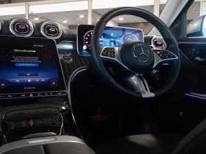 Mercedes-Benz C-Class C220d Avantgarde - Image 8