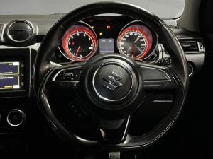 Suzuki Swift 1.2 GLX manual - Image 7