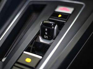 Volkswagen Golf GTI - Image 16