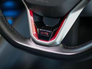 Volkswagen Golf GTI - Image 19