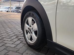MINI Hatch One Hatch 3-door auto - Image 18