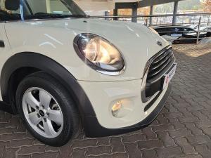 MINI Hatch One Hatch 3-door auto - Image 19