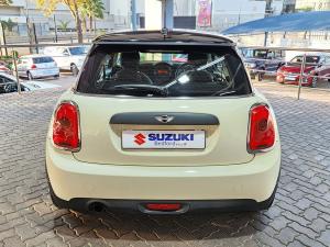 MINI Hatch One Hatch 3-door auto - Image 6