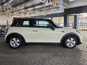 MINI Hatch One Hatch 3-door auto - Image 7