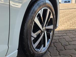 Volkswagen Polo hatch 1.0TSI Life manual - Image 10