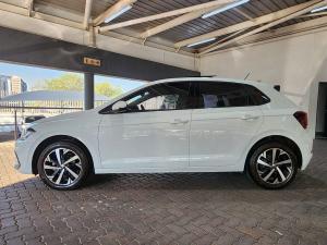 Volkswagen Polo hatch 1.0TSI Life manual - Image 4
