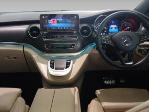 Mercedes-Benz V-Class V300d Exclusive - Image 10