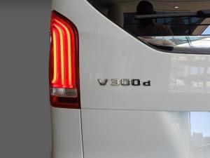 Mercedes-Benz V-Class V300d Exclusive - Image 17