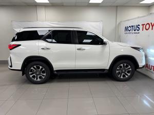 Toyota Fortuner 2.8GD-6 48V 4x4 - Image 3