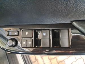 Toyota Hilux 2.8GD-6 double cab 4x4 Raider auto - Image 10