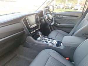 Isuzu mu-X 3.0TD LSE - Image 7