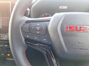 Isuzu D-Max 1.9TD double cab LS X-Rider auto - Image 9