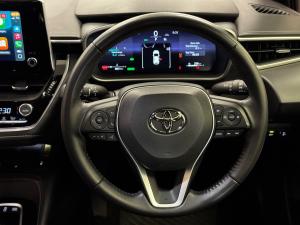 Toyota Corolla hatch 1.8 Hybrid XR - Image 8
