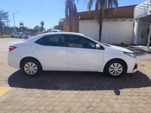 Toyota Corolla Quest 1.8 Plus auto - Image 3