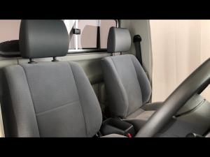 Toyota Land Cruiser 79 4.5D-4D V8 single cab LX - Image 22