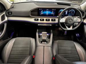Mercedes-Benz GLE GLE300d 4Matic - Image 6