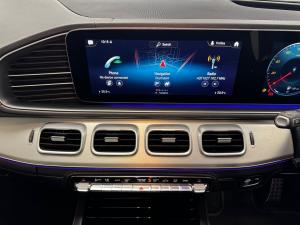 Mercedes-Benz GLE GLE300d 4Matic - Image 12