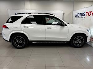Mercedes-Benz GLE GLE300d 4Matic - Image 3