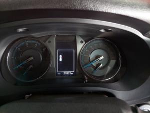 Toyota Hilux 2.8GD-6 Xtra cab Legend manual - Image 9