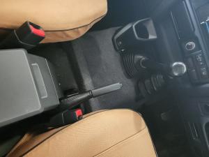 Toyota Land Cruiser 76 4.5D-4D V8 station wagon LX - Image 15