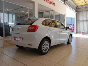 Toyota Starlet 1.4 Xi - Image 2