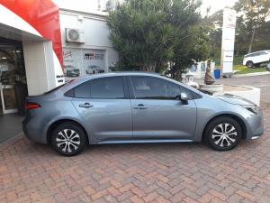 Toyota Corolla 1.8 Hybrid XS - Image 4