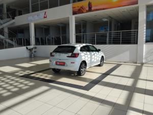 Toyota Starlet 1.5 XR auto - Image 2