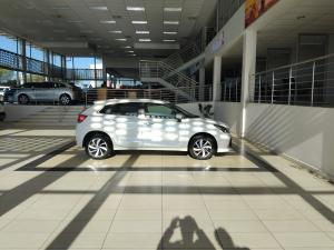 Toyota Starlet 1.5 XR auto - Image 3