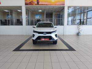 Toyota Fortuner 2.4GD-6 4x4 - Image 4
