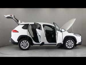 Toyota Corolla Cross 1.8 Xi - Image 16