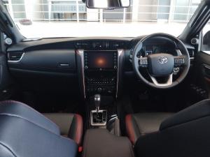 Toyota Fortuner 2.8GD-6 48V 4x4 VX - Image 6