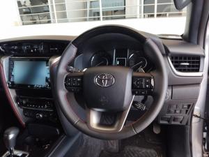 Toyota Fortuner 2.8GD-6 48V 4x4 VX - Image 8