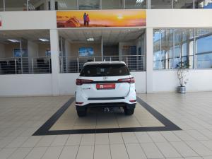 Toyota Fortuner 2.4GD-6 auto - Image 5
