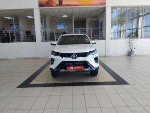 Toyota Fortuner 2.4GD-6 auto - Image 4