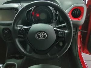 Toyota Aygo 1.0 X-Play - Image 8