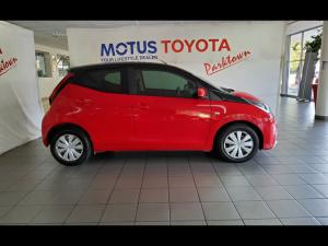 Toyota Aygo 1.0 X-Play - Image 3