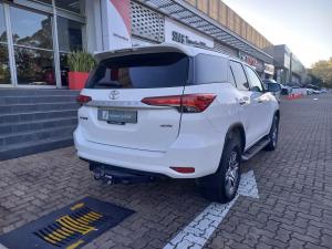 Toyota Fortuner 2.4GD-6 4x4 - Image 2