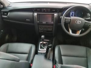 Toyota Fortuner 2.4GD-6 4x4 - Image 6