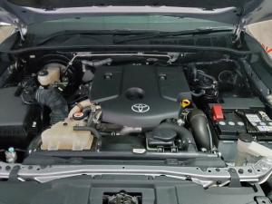 Toyota Fortuner 2.4GD-6 4x4 - Image 12