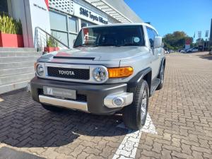 Toyota FJ Cruiser FJ Cruiser - Image 18