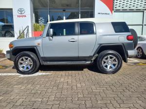 Toyota FJ Cruiser FJ Cruiser - Image 20