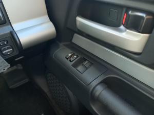 Toyota FJ Cruiser FJ Cruiser - Image 21